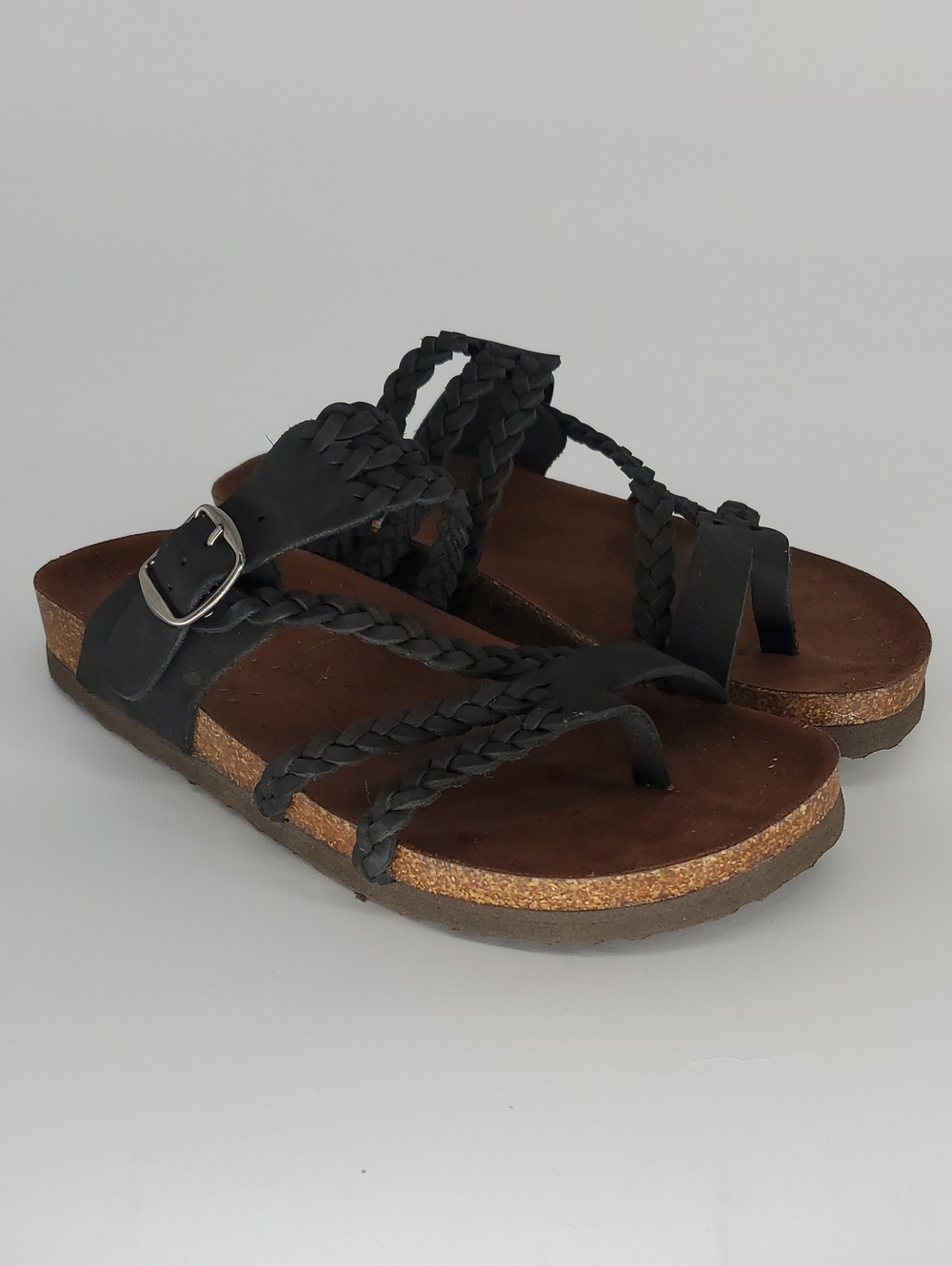 White Mountain "Hayleigh" Black Nubuck Sandals - Size 8M